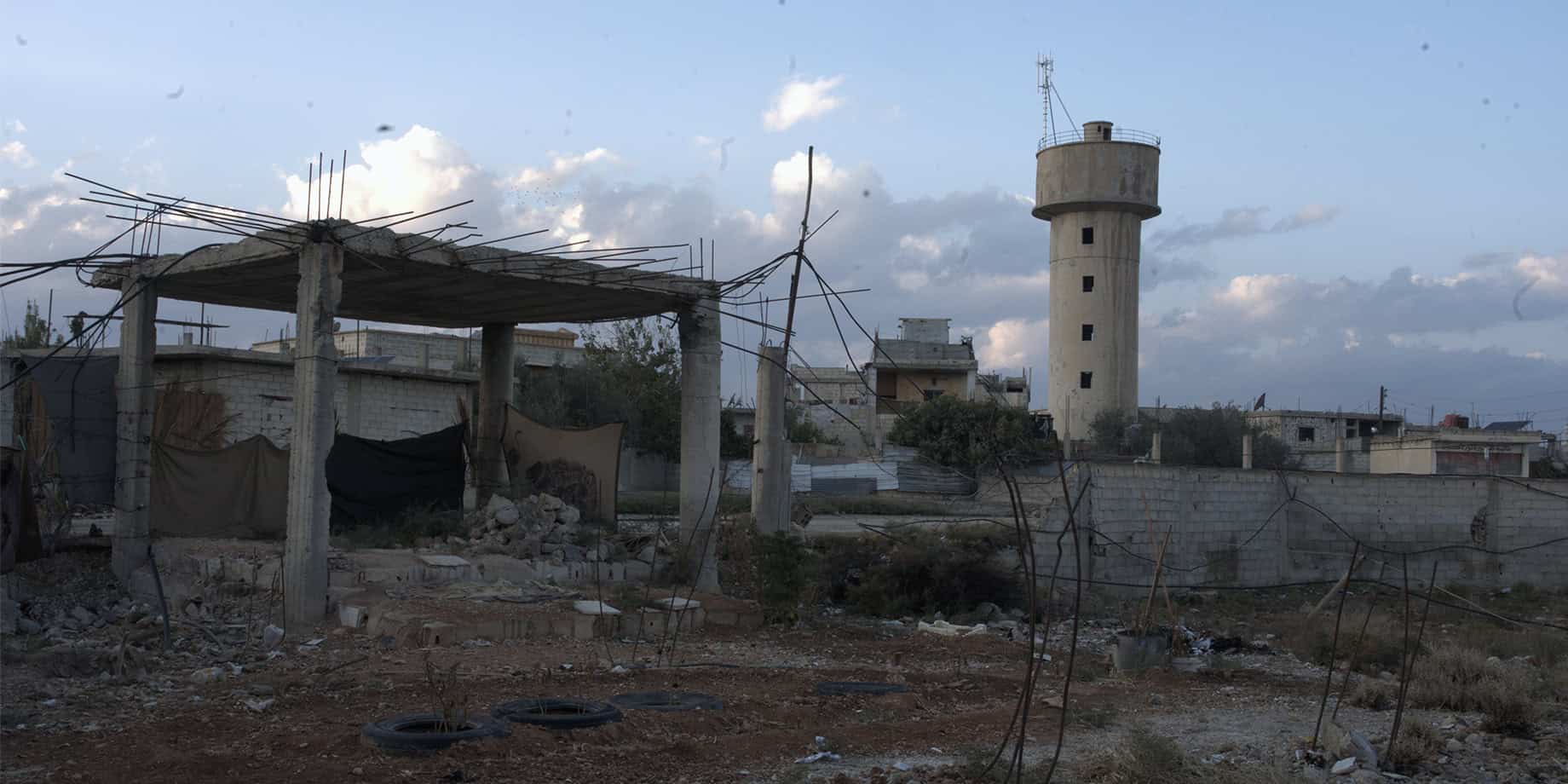 Det-nye-Syren—vejen-tilbage_MichaelGraversen_ruiner